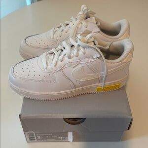 BRAND NEW - Nike Air Force 1 Fontanka